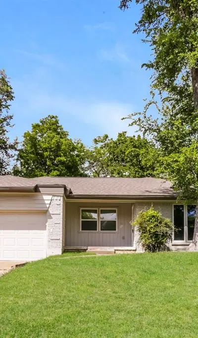 7347 Maringo Drive, Dallas TX 75227