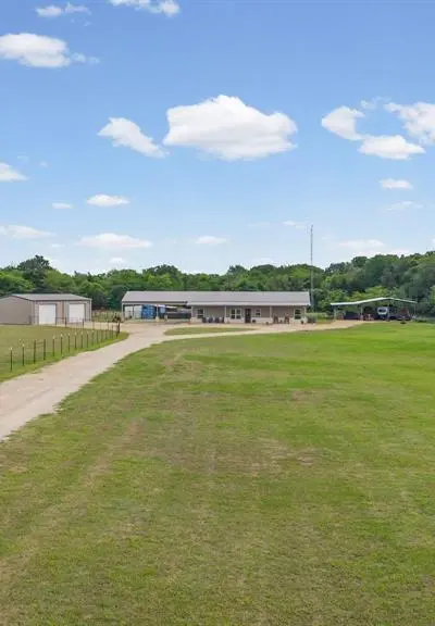 1149 Signal Road, Quinlan TX 75474 - Photo 2