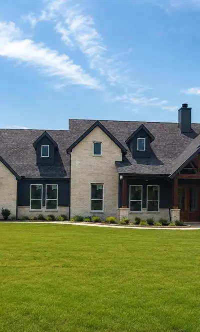 176 County Road 4615, Wolfe City TX 75496