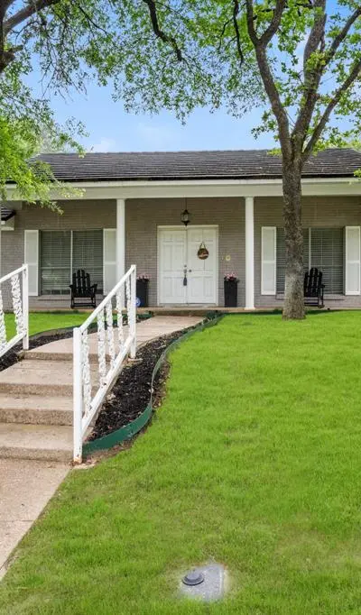 1804 W Cedar Elm Drive, Arlington TX 76012