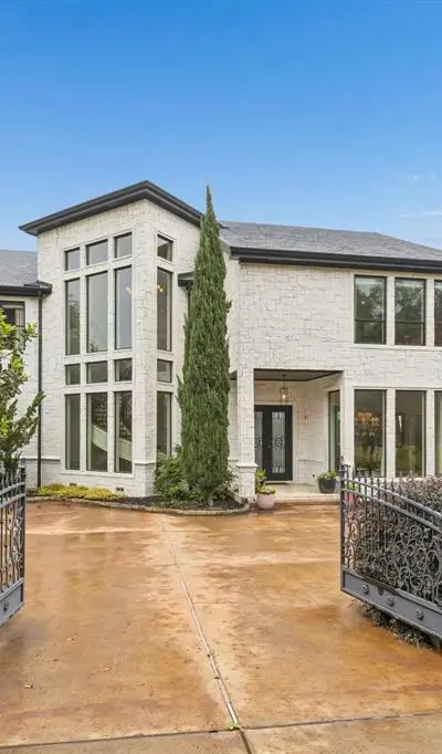 4511 Watauga Road, Dallas TX 75209