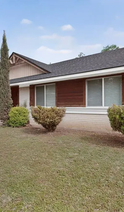 2421 Harbor Trail, Irving TX 75060 - Photo 5