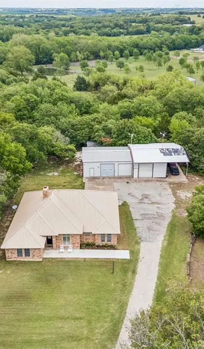 807 E State Highway 11, Tom Bean TX 75491