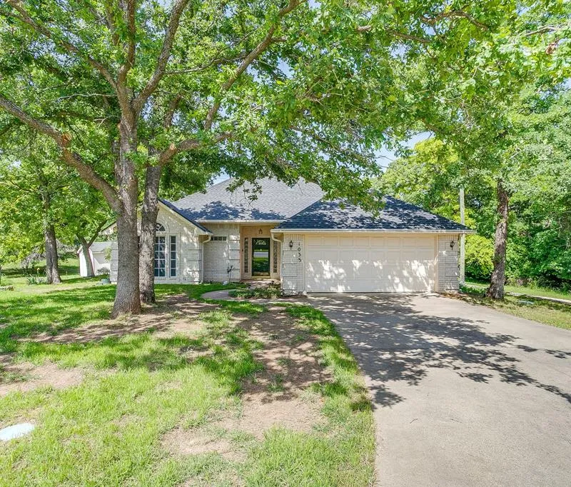 1033 Teresa Court, Weatherford TX 76086