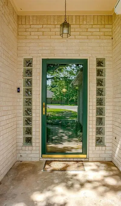 1033 Teresa Court, Weatherford TX 76086 - Photo 5