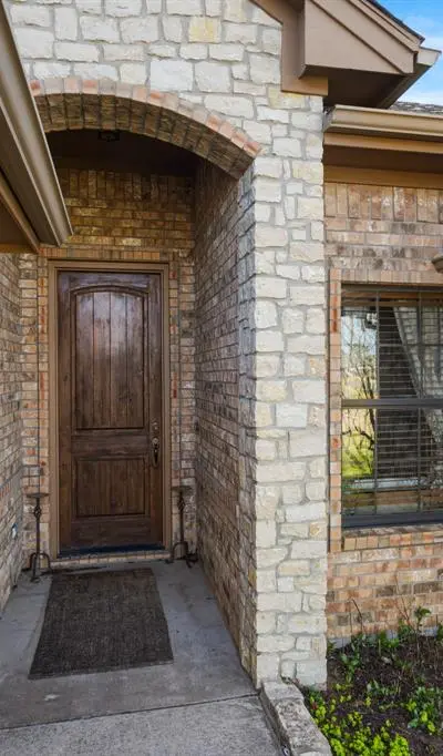 9108 Parkview Circle, Tolar TX 76476 - Photo 2