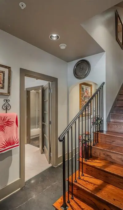 6350 Oriole Drive, Dallas TX 75209 - Photo 4