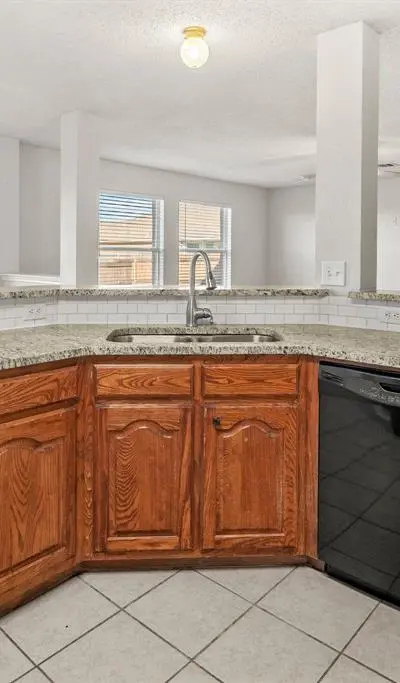 6518 Ashland Drive, Greenville TX 75402 - Photo 5
