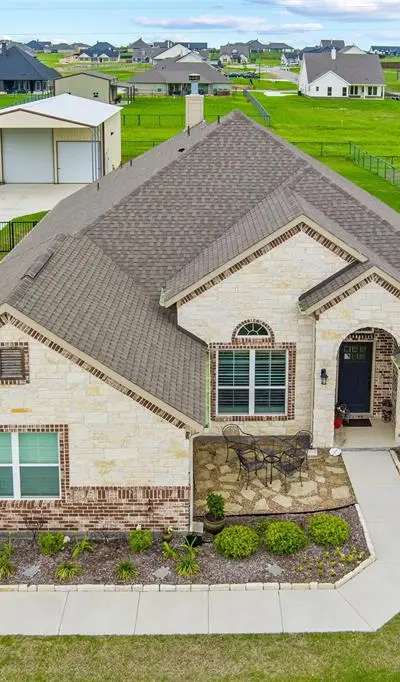 130 Prairie Meadows Court, Rhome TX 76078