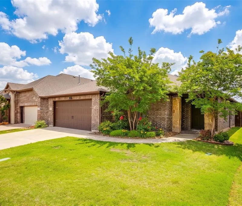 3136 Sangria Lane, Fort Worth TX 76177