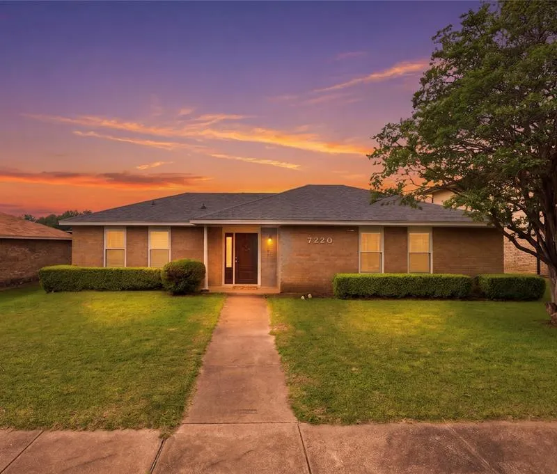 7220 Elderberry Lane, Dallas TX 75249