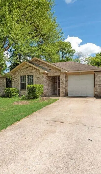 2408 Oak Dale Road, Dallas TX 75241 - Photo 2