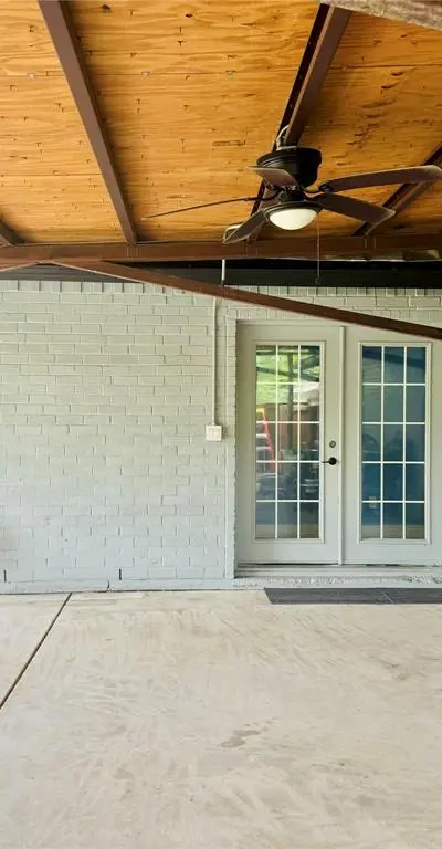 107 N Forest Crest Drive, Garland TX 75042 - Photo 2
