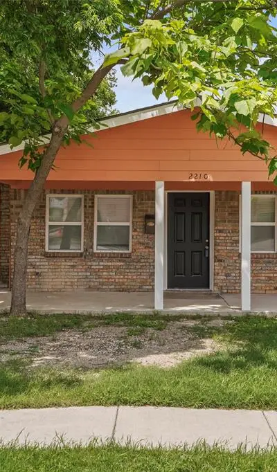 2210 El Paso Street, Grand Prairie TX 75051