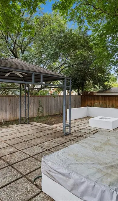 3768 Lakeway Court, Addison TX 75001 - Photo 5