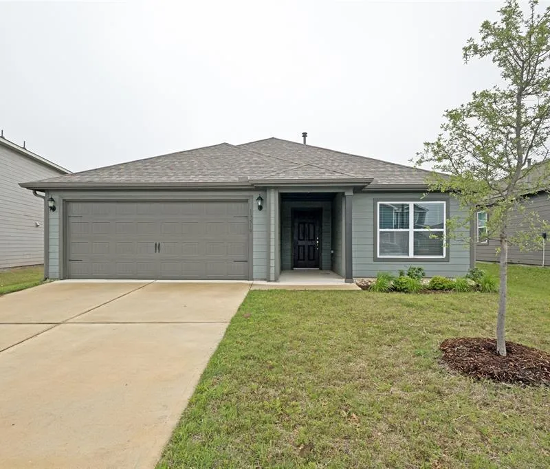 13519 Beaverhead Street, Ponder TX 76259