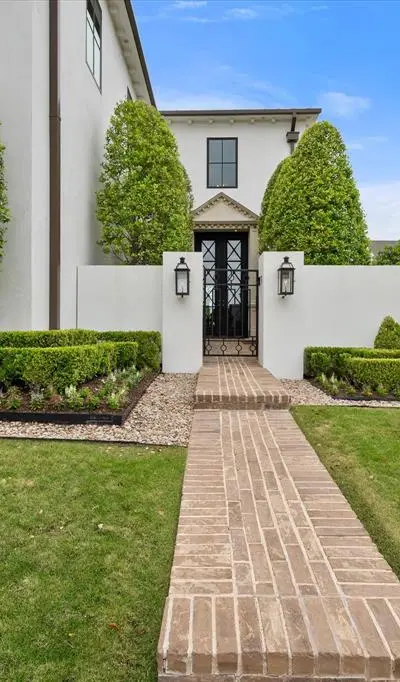 3824 Bishops Flower Road, Fort Worth TX 76109 - Photo 4