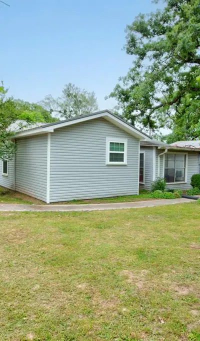 511 Old Center Church Road, Whitesboro TX 76273 - Photo 5