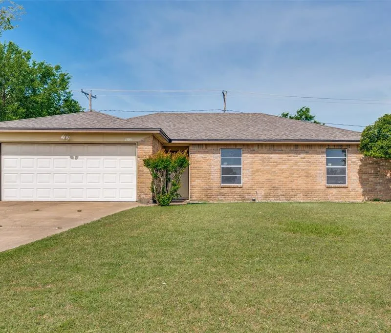 7105 Hanging Cliff Place, North Richland Hills TX 76182