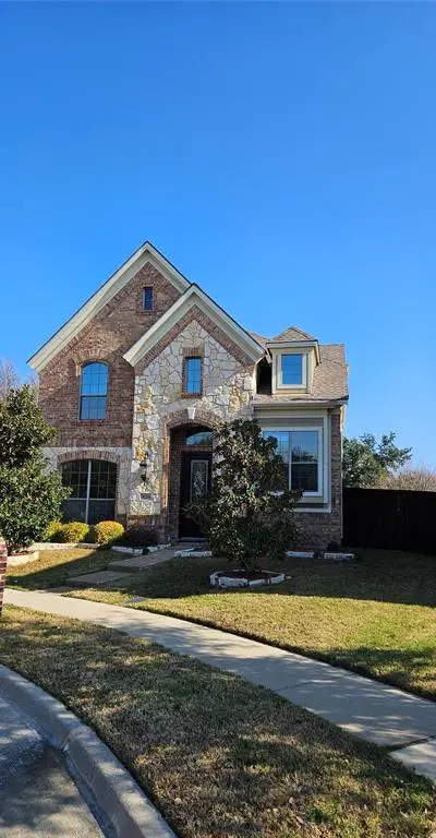 9208 Dillon Trail, Irving TX 75063 - Photo 4
