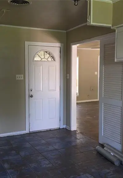 1407 Bonham Street, Commerce TX 75428 - Photo 5