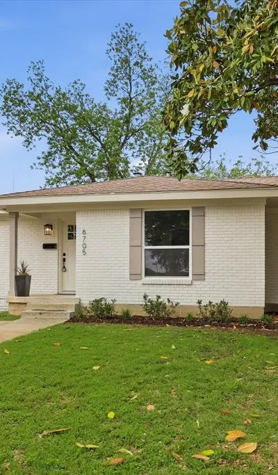 6705 Park Place Drive, Richland Hills TX 76118 - Photo 2