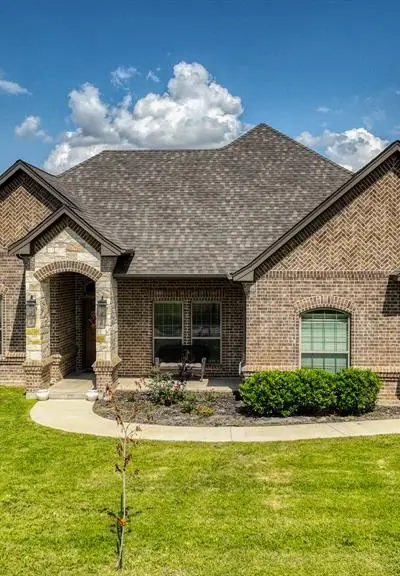 677 County Road 3341, Paradise TX 76073