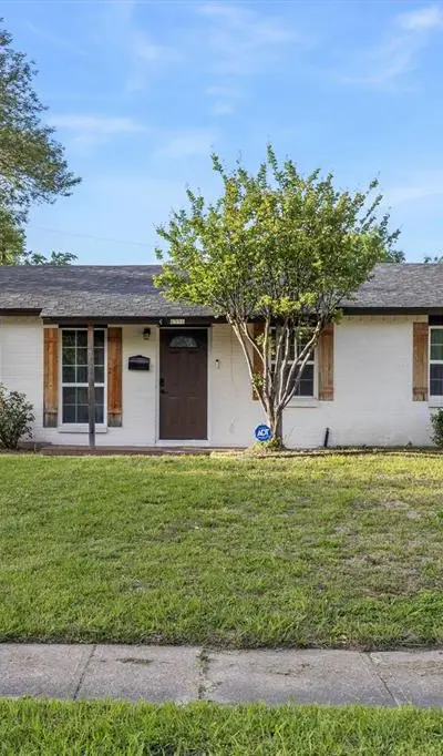 6331 Fenway Street, Dallas TX 75217