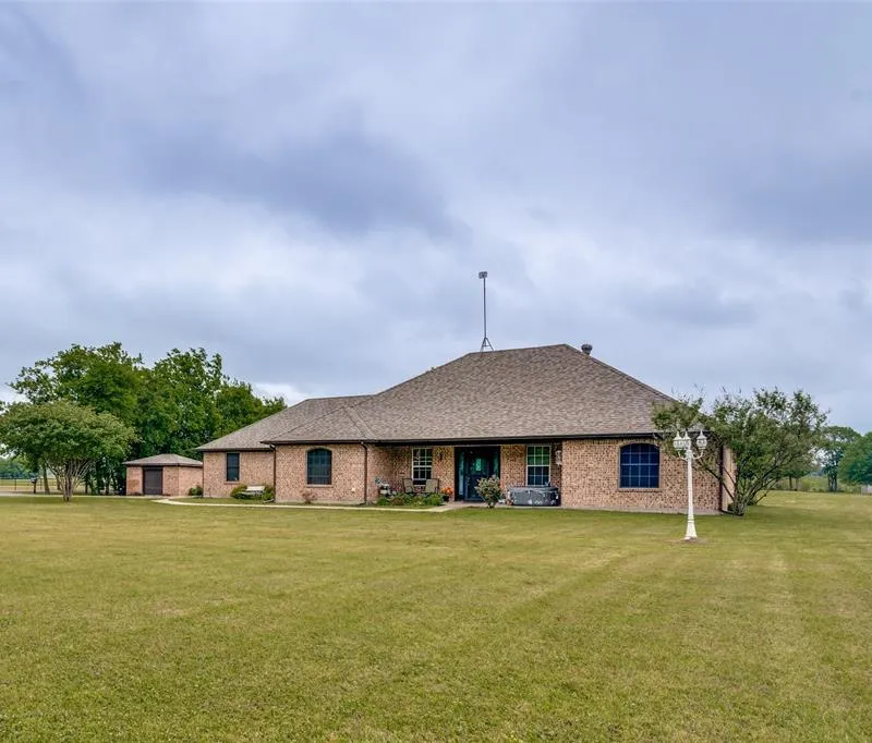 2180 County Road 2218, Caddo Mills TX 75135