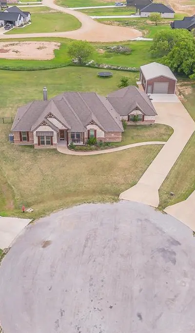146 Buddy Court, Millsap TX 76066 - Photo 3