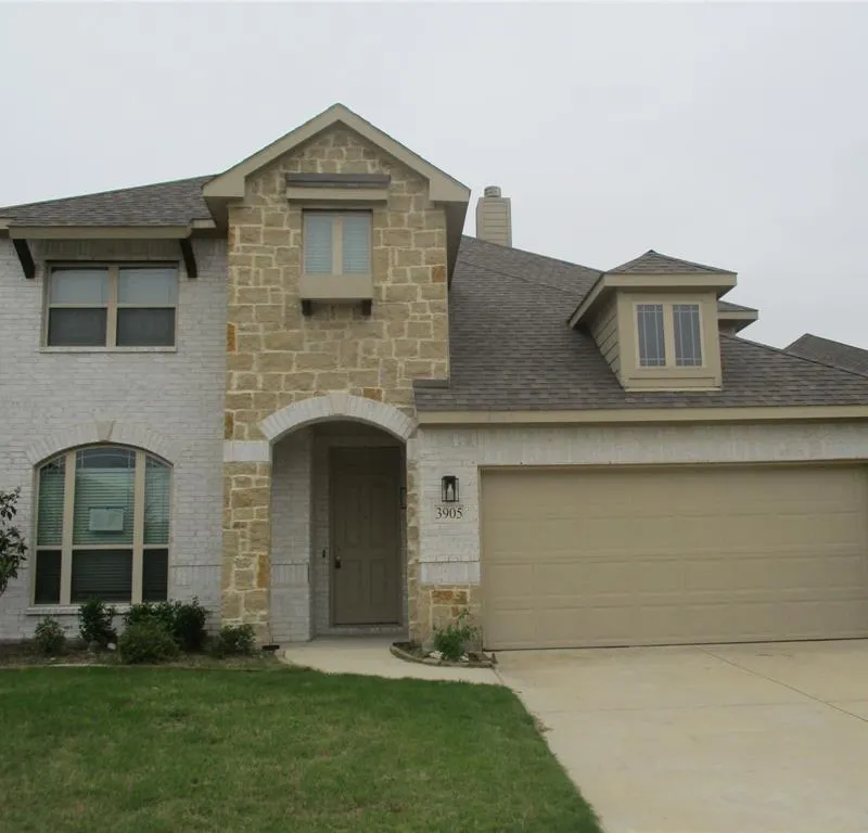 3905 Holly Springs Lane, Kaufman TX 75142