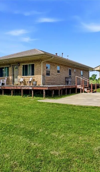8983 W Odneal Road, Krum TX 76249 - Photo 4