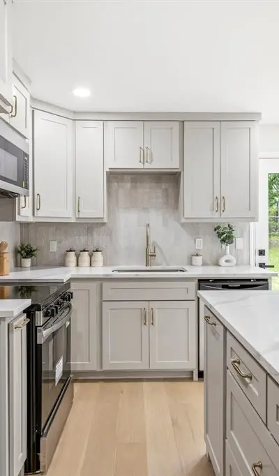 2528 Springvale Drive, Farmers Branch TX 75234