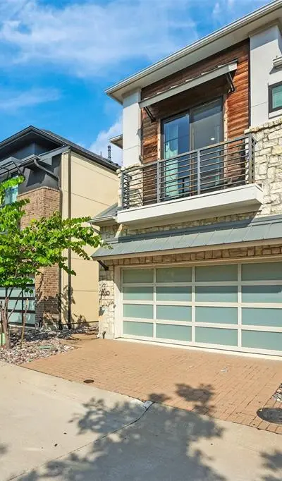 7880 Minglewood Lane, Dallas TX 75231 - Photo 2