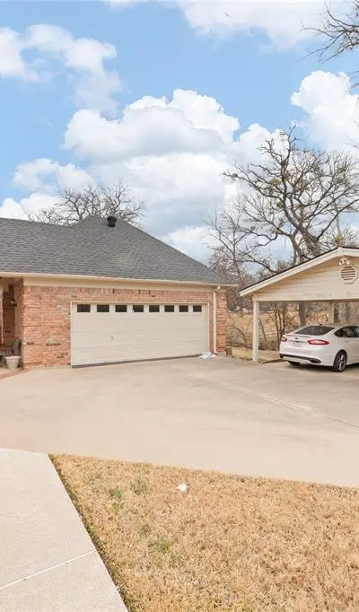 207 Oakridge Trail, Kennedale TX 76060 - Photo 5