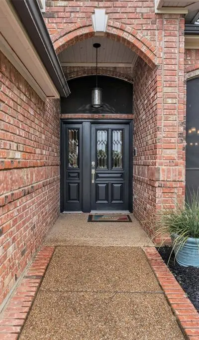 6205 Skylark Circle, North Richland Hills TX 76180 - Photo 3