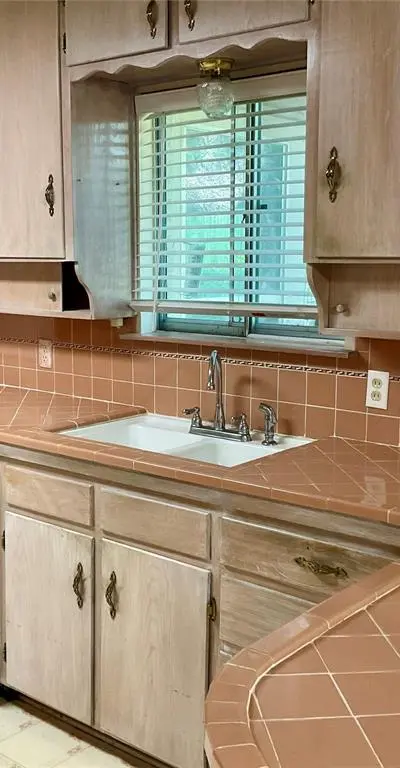 8600 Twilight Drive W, Benbrook TX 76116 - Photo 3