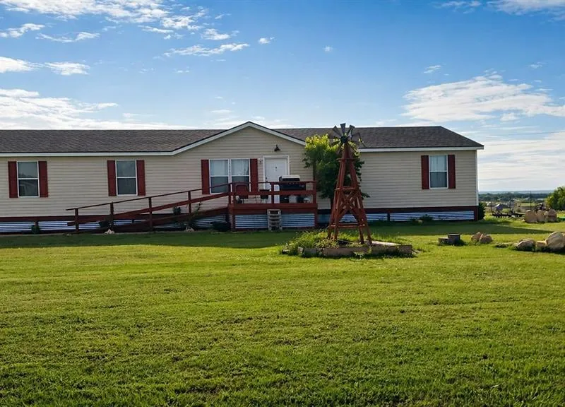 9217 Montana Street, Joshua TX 76058