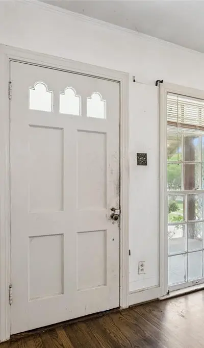 106 N Briscoe Boulevard, Dallas TX 75211 - Photo 3