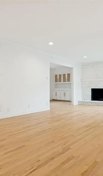 7054 Arboreal Drive, Dallas TX 75231 - Photo 3