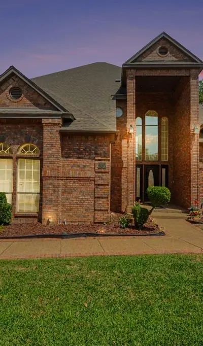 5205 Vicksburg Drive, Arlington TX 76017