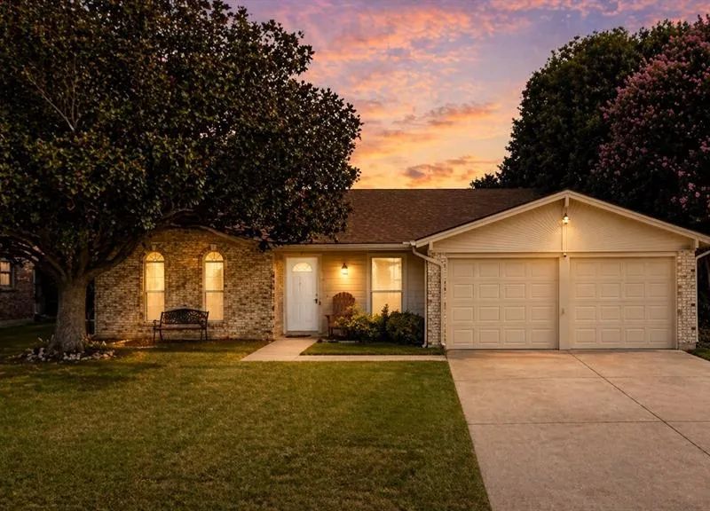 5641 Macneill Drive, Haltom City TX 76148