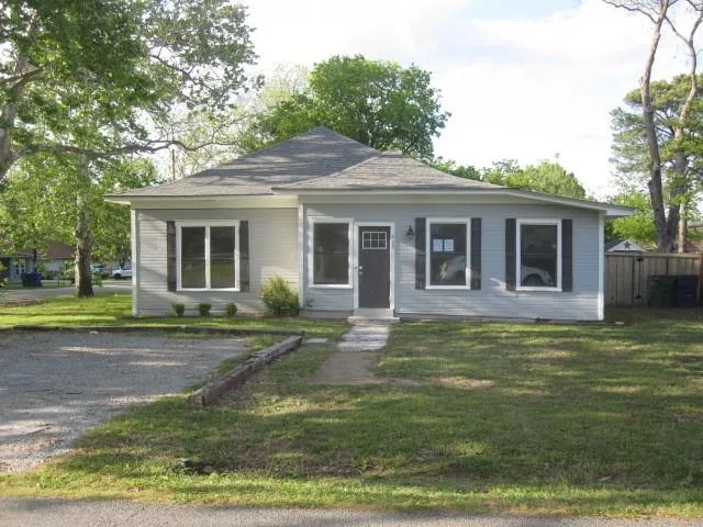 400 William Street, Pottsboro TX 75076