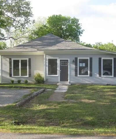 400 William Street, Pottsboro TX 75076
