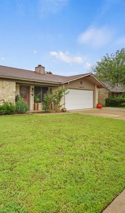 14813 Oakwood Lane, Balch Springs TX 75180 - Photo 2