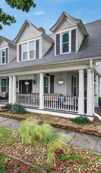 2300 N Edgewood Terrace, Fort Worth TX 76103