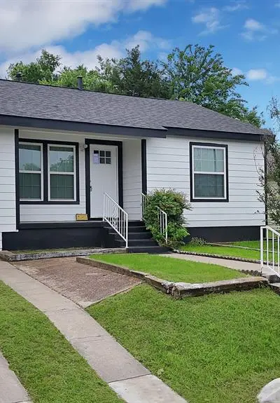 3449 Gordon Avenue, Fort Worth TX 76110 - Photo 2