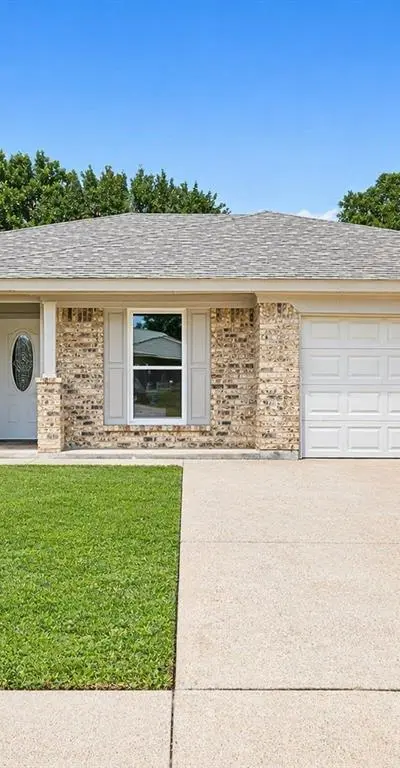 325 Juniper Drive, Arlington TX 76018