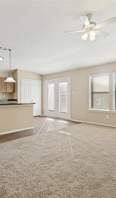 946 Hannah Way, Dallas TX 75253 - Photo 4