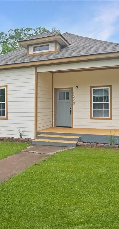 1220 E Pulaski Street, Fort Worth TX 76104 - Photo 2